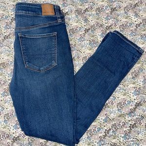 American Eagle Hi-Rise Jegging